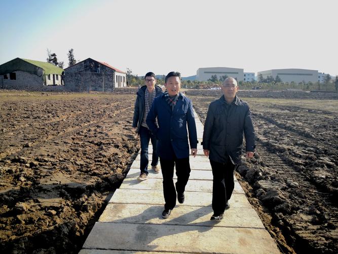 如何選擇合適風淋室提高空氣潔凈度和工作環(huán)境質量