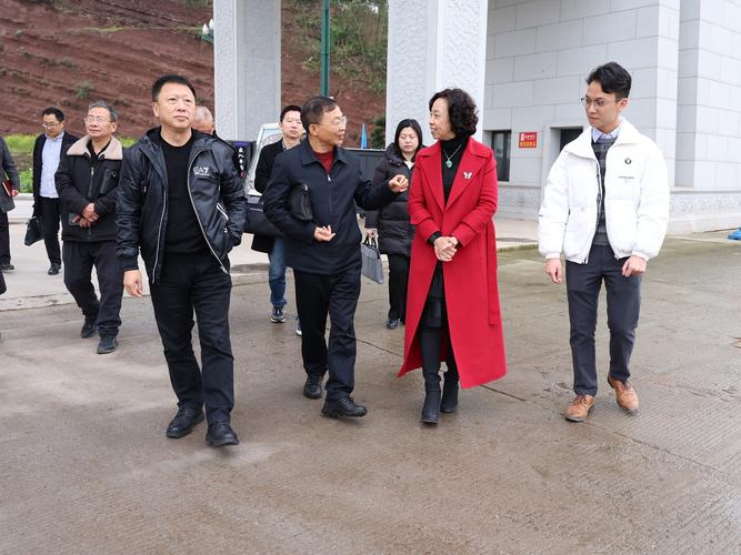 符合GMP標準企業(yè)必備設備風淋室的作用