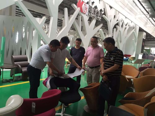 如何通過合理選擇百級(jí)層流罩提升實(shí)驗(yàn)室安全性